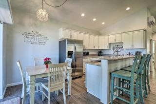 Hurricane Getaway with Yard - 25 Mi to Zion! - 4