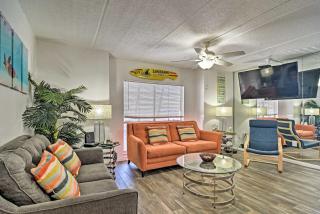 Modern St Pete Beach Condo with Community Pool! - St Pete Beach - 9