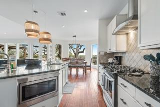 Cliff side Oasis - 2