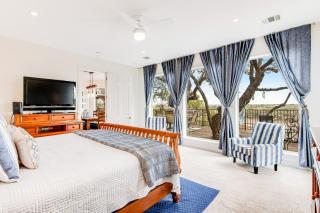 Cliff side Oasis - 1