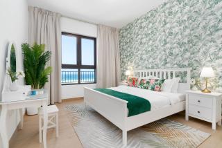 Ultimate Stay for 4 with Sunset Balcony at La Mer - Dubai - 9