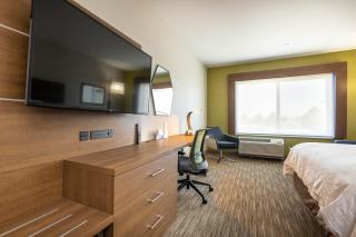 Holiday Inn Express & Suites - San Jose Silicon Valley by IHG - 1