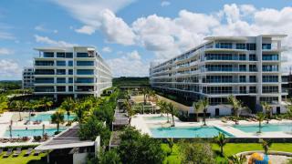 !Condominio de Lujo! Playa + Piscinas + Natural - 9