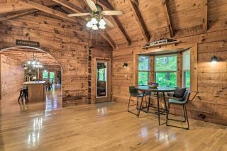 Serene Lewisburg Lakefront Retreat with Dock - 1