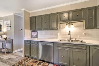 Welcoming Boone Getaway Near Hiking and Skiing! - Boone - 5