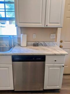 Susanville's cutest cottage 3 beds 1 bath sleeps 4 - Susanville - 1