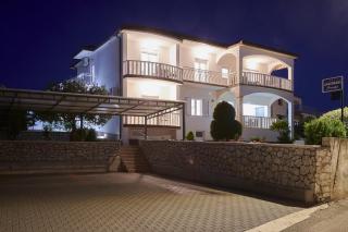 Apartments by the sea Okrug Gornji, Ciovo - 20055 - Trogir - 3