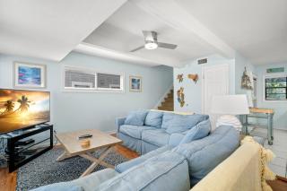 Sunset Beach House - Pittman Center - 1