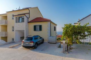 Apartments Marina - Postira - 0