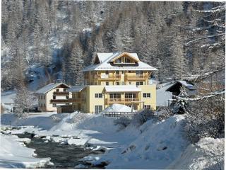 Apartment Zwieselstein near Ski Slopes - 0