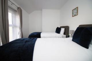 Wern farm cottage - 1