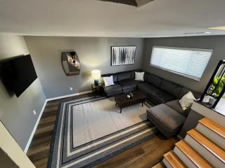 411 San Juan Recently Renovated 2 Bedroom TownHome - St. Charles - 9