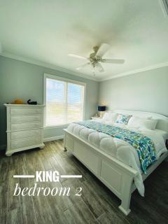 The Blue Crab - BAYFRONT! Private Pool - steps to the beach - kayaks and crab pots included! home - Dauphin Island - 2