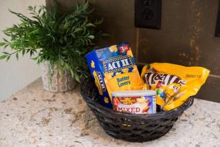 Sundance-2 miles to Rocky Mountain National Park - 8