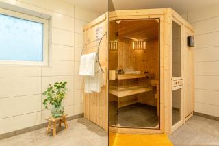 Spacious Home Sauna Hot Tub Pool Patio BBQ - Hohenfels-Essingen - 8
