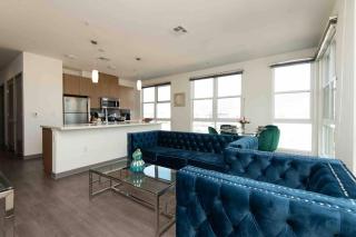 Centrally Located Apartments with Free parking - 6