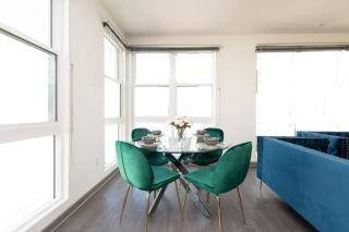 Centrally Located Apartments with Free parking - 7