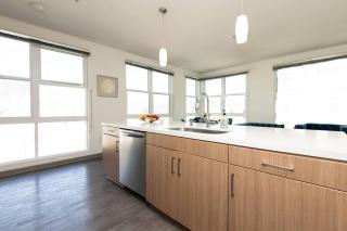 Centrally Located Apartments with Free parking - 3