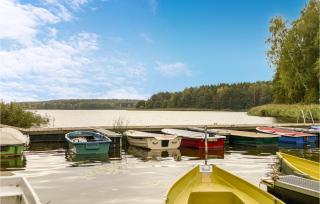 Amazing StaCaravan In Lohmen Am See - Garden - 8