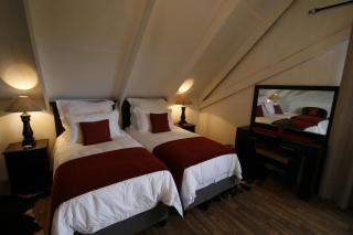 Dusk to Dawn Guesthouse - 1