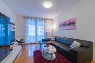 Flexible SelfCheckIns 35 - Zagreb - Garage - Loggia - New - Zagreb - 5