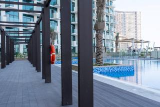 Burj Khalifa view - 1bedroom - Pool & Gym - Dubai - 3