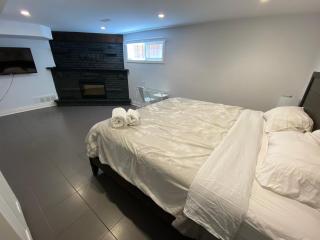 Yonge and Finch Subway !R Spacious & Stylish Prvt Bdr with Shared Bathroom - Toronto - 7