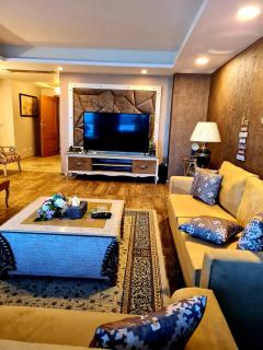 Royal Residencia Centaurus - Islamabad - 7