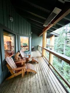Ski In/Ski Out Luxury Home w/ jacuz/ fireplace - 7