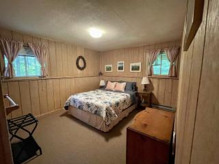 The Hidden Spruce Chalet - 5