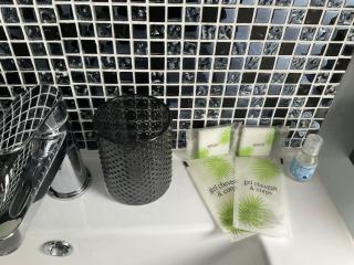 38 Maison entière,place de parking et garage pour moto velo a la demande - 3