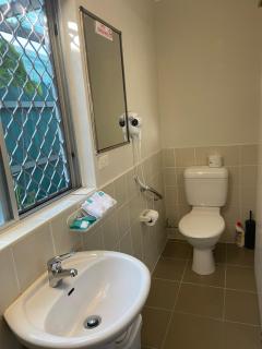 Kyamba Court Motel - Mooloolaba - 9