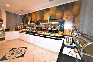 Ascot Hotel - 2