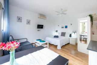 Solaz-Andaluz City Center Apartment BY NAMASTE ELITE - Torremolinos - 9