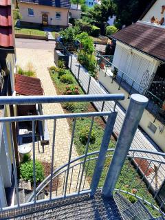 Ferienwohnung Schweier - Außerhalb und doch zentral - 4