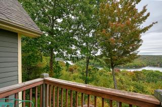 Spacious Panoramic Deep Creek Lodge - 8