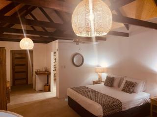 Tongan Beach Resort - Utungake - 7