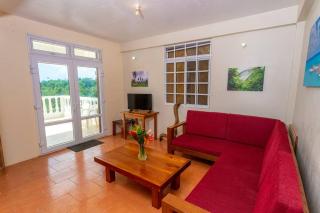 Oceanfront 3-bedroom villa with spectacular view! - Calibishie - 7