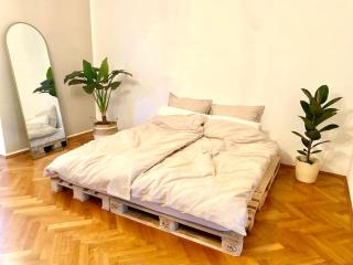 Wunderschöne Altbauwohnung mit Balkon - 102 qm - Aken - 4