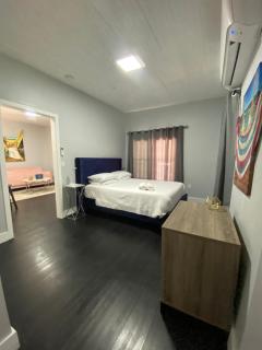 The Blue Aztec - Sanford - 3