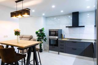 Modern 3-bed apartment in heart of torremolinos - Torremolinos - 7