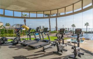 Lovely Apartment In Torrevieja - Torrevieja - 3
