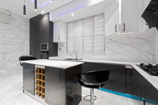 SID LUXURY SHORTLET LEKKI - Lagos with Swimming Pool, PS 5, Snooker & Table Tennis - Lekki - 2
