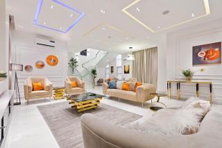 SID LUXURY SHORTLET LEKKI - Lagos with Swimming Pool, PS 5, Snooker & Table Tennis - Lekki - 0