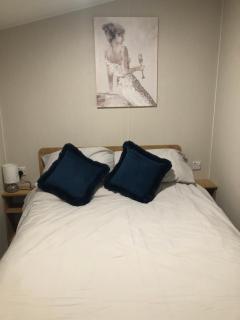 Modern 3 bedroom caravan near the beach - Walton-on-the-Naze - 7