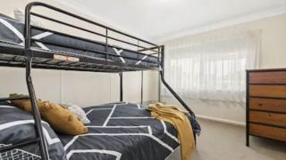 SummerBreeze - just a 60 second stroll to the beach - Culburra Beach - 5