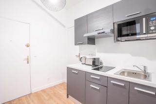 146 - Urban Cosy Flat in Paris - Parijs - 7
