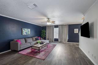 RF Live Oak San Antonio Private Backyard 3BR and 2BA - 7