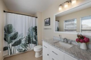 RF Live Oak San Antonio Private Backyard 3BR and 2BA - 1