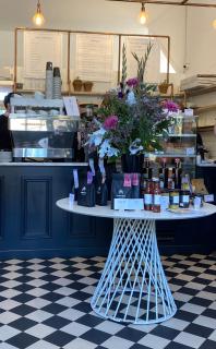 Lovely spacious loft close to train station - Worthing - 5